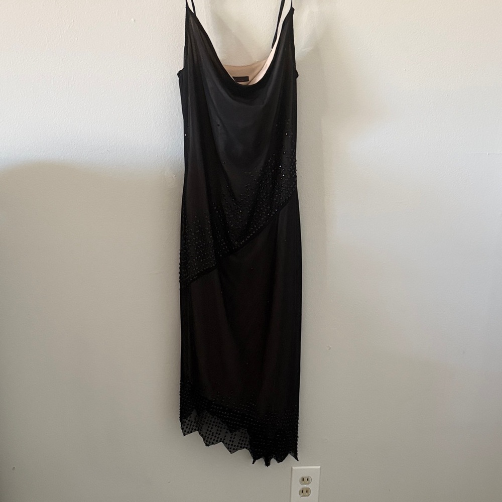 Elegant Black Slip Dress - Picture 2 of 7